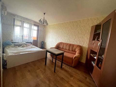 квартира за адресою Валентинівська вул. (Блюхера), 18