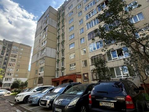 квартира за адресою Червоної Калини просп., 106