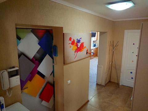 квартира за адресою Академіка Єфремова вул. (Командарма Уборевича), 13