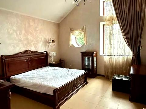 будинок за адресою Центральна