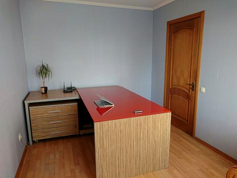 квартира за адресою Академіка Єфремова вул. (Командарма Уборевича), 13