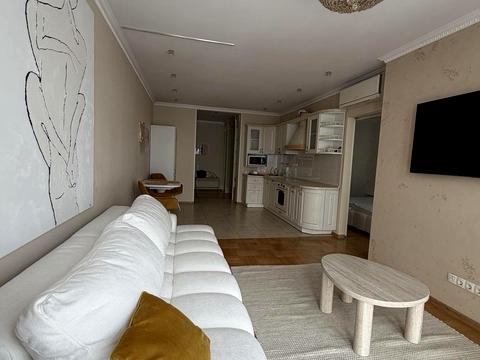 квартира за адресою Київ, Володимира Івасюка просп. (Героїв Сталінграду), 2-Д