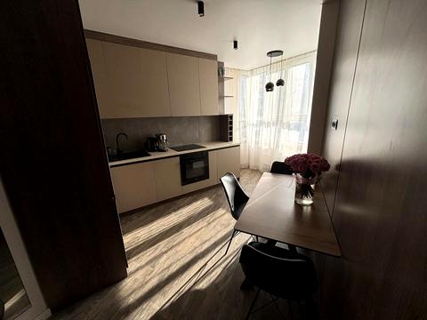 квартира за адресою Новопольова вул., 2