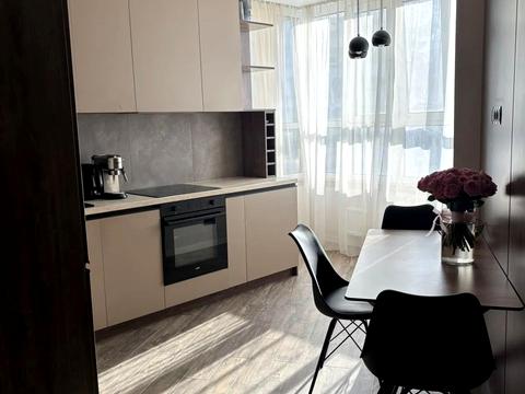 квартира за адресою Новопольова вул., 2