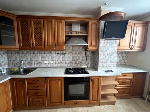 квартира за адресою Академіка Єфремова вул. (Командарма Уборевича), 13