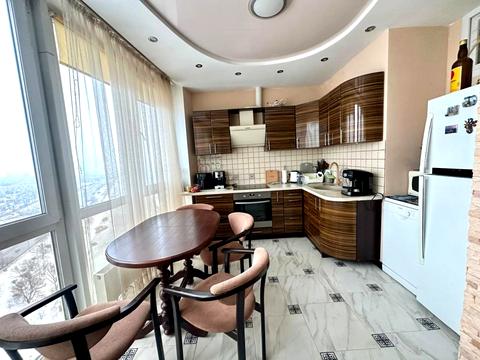 квартира за адресою Соборності просп. (Возз'єднання), 30