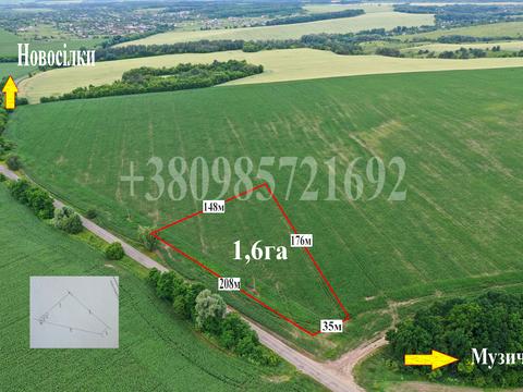 ділянка за адресою 