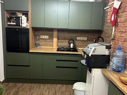 дом по адресу Виноградная 2-ая ул.