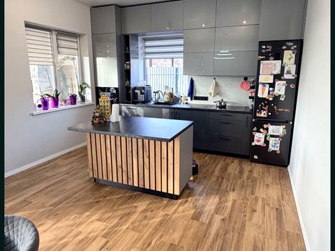 будинок за адресою Єдності вул.