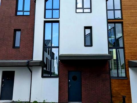 дом по адресу Смерековая ул., 20