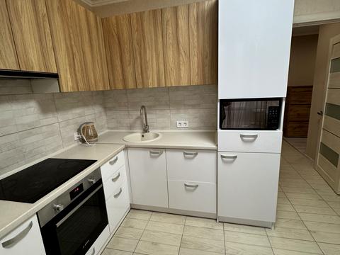 квартира за адресою Драгоманова вул., 6