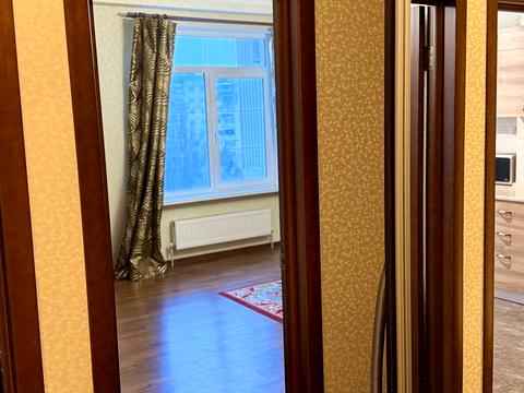 квартира за адресою Дмитра Луценка вул. (Крейсера "Аврора"), 14