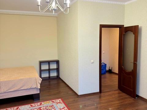 квартира за адресою Дмитра Луценка вул. (Крейсера "Аврора"), 14