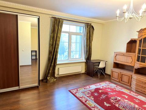 квартира за адресою Дмитра Луценка вул. (Крейсера "Аврора"), 14