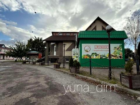 коммерческая по адресу Дубно, Залізнична, 142