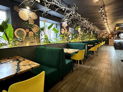 комерційна за адресою Келецька вул., 63