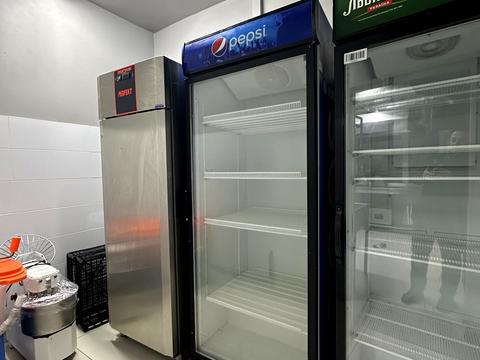 комерційна за адресою Келецька вул., 63