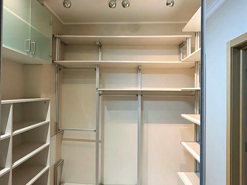 квартира по адресу Кондратюка Юрия ул., 7