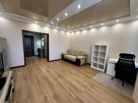 квартира за адресою Авіаконструктора Ігоря Сікорського вул. (Танкова), 4-В