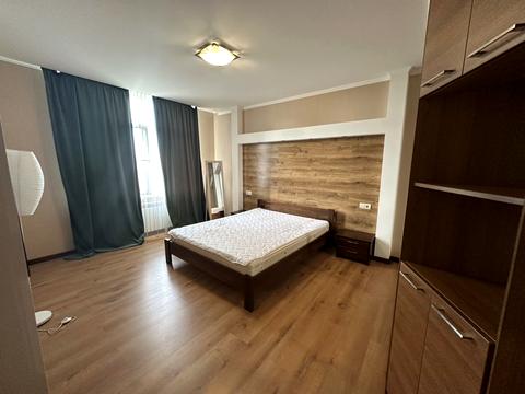 квартира за адресою Авіаконструктора Ігоря Сікорського вул. (Танкова), 4-В