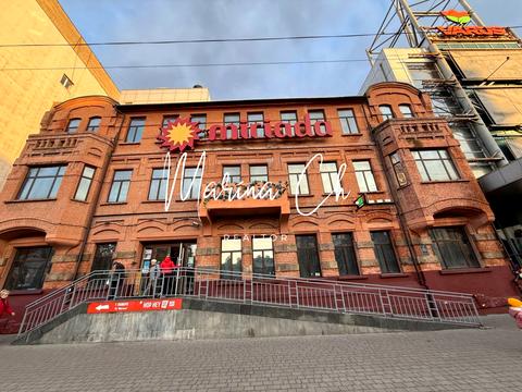 комерційна за адресою Олександра Поля просп. (Кірова), 11