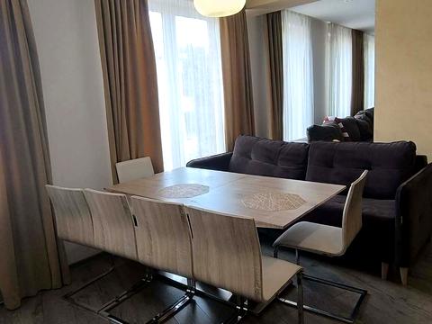 квартира за адресою Пекарська вул., 30