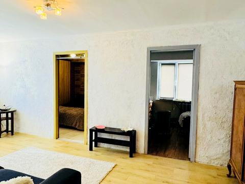 квартира за адресою Торгова вул., 1Б