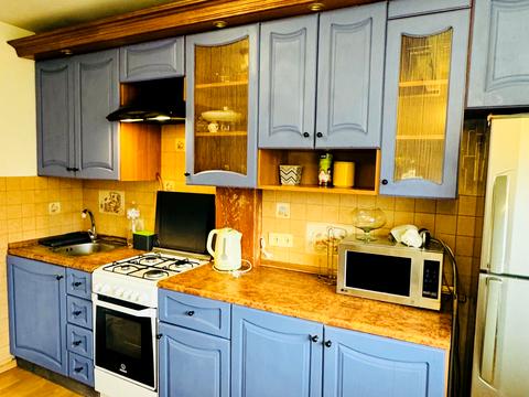 квартира за адресою Торгова вул., 1Б