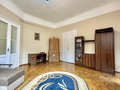 квартира за адресою Турецька вул., 1