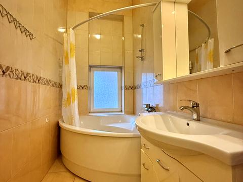 квартира за адресою Турецька вул., 1