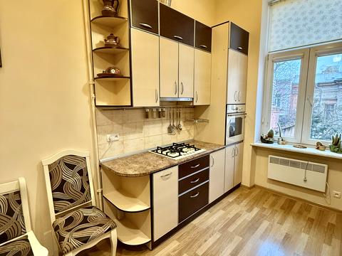 квартира за адресою Турецька вул., 1