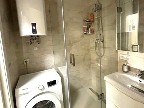 квартира за адресою Одеса, Львівська вул., 15б