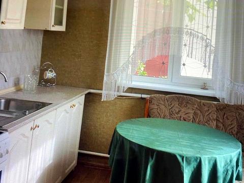 будинок за адресою Зернова вул.