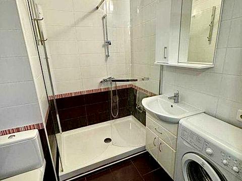 квартира за адресою Богатирська вул., 6-А