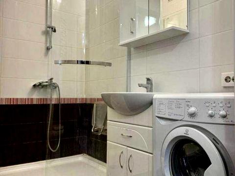 квартира за адресою Богатирська вул., 6-А