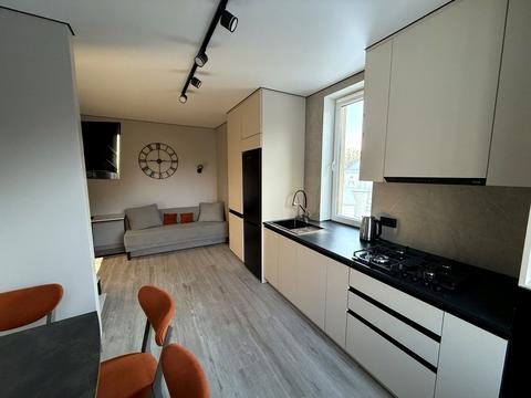 квартира по адресу Максимовича ул., 21-Г