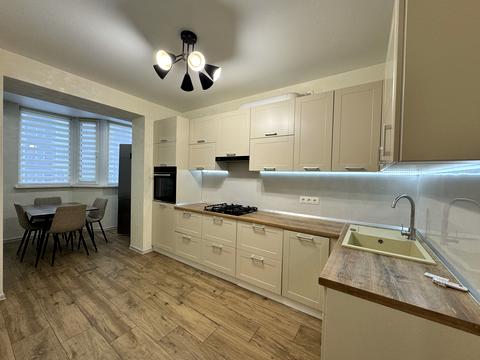 квартира за адресою Лісогринівецька вул., 18-Г