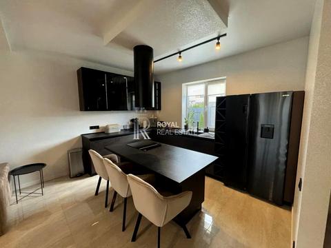 будинок за адресою Виноградна вул.