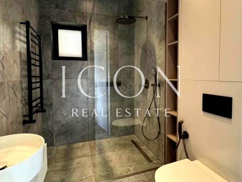 будинок за адресою с. Крушинка, Щаслива