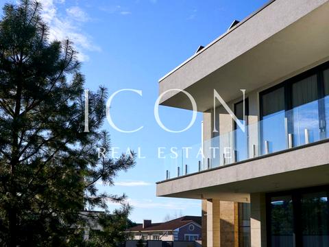 дом по адресу Абрикосова ул.