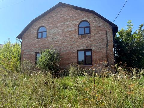 будинок за адресою с. Острів, Шкільна, 10