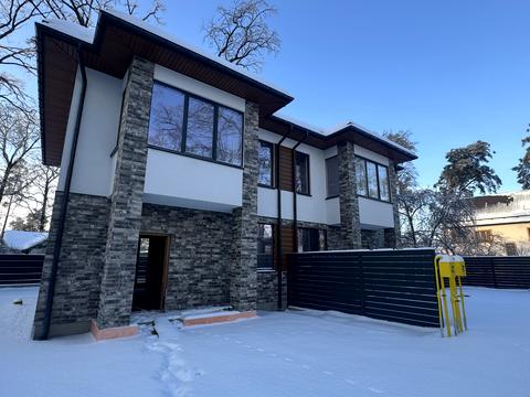 будинок за адресою Академіка Ромоданова вул. (Льва Толстого)