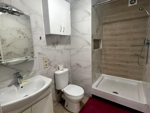 квартира за адресою смт. Слобожанське, Героїв України вул. (Теплична), 3