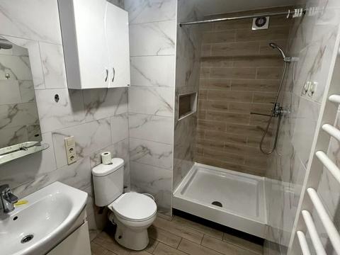 квартира за адресою смт. Слобожанське, Героїв України вул. (Теплична), 3