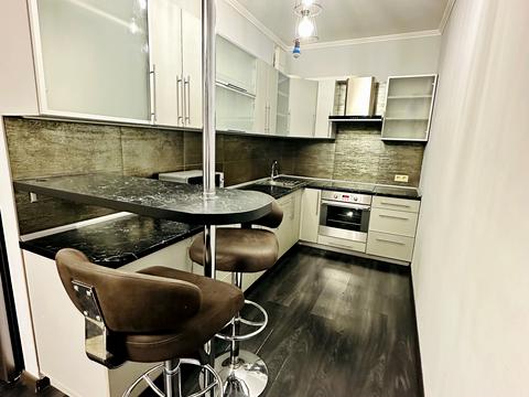 квартира за адресою Голосіївський просп. (40-річчя Жовтня), 58