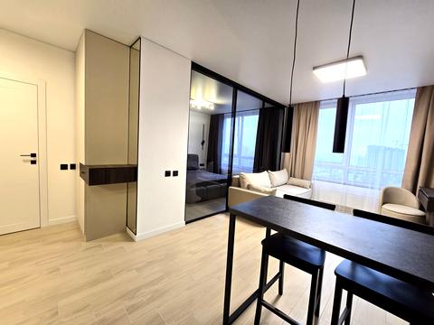 квартира за адресою Причальна вул., 10