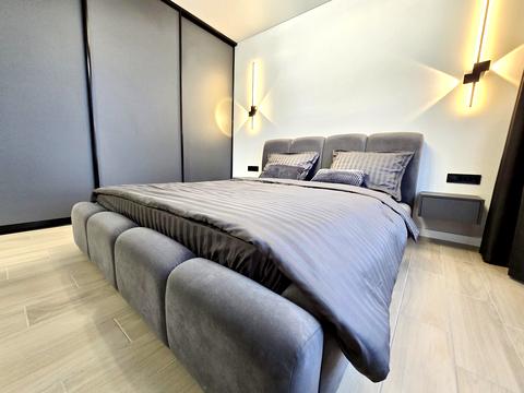 квартира за адресою Причальна вул., 10