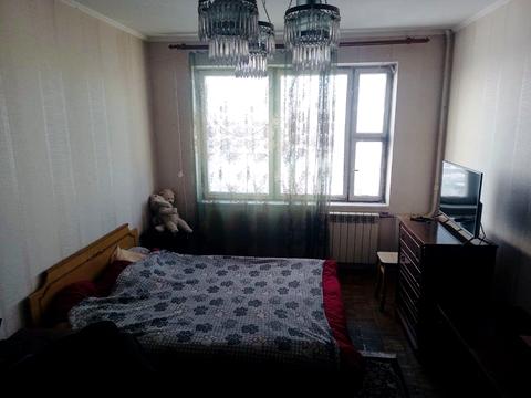 квартира за адресою Зодчих вул., 44