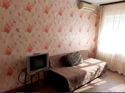 квартира за адресою Жоліо Кюрі вул., 22