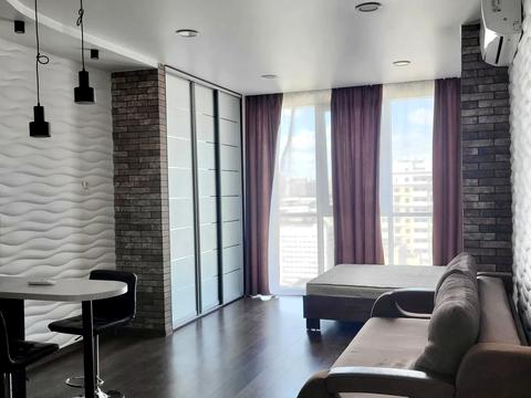 квартира за адресою Андрія Верхогляда вул. (Михайла Драгомирова), 14-А